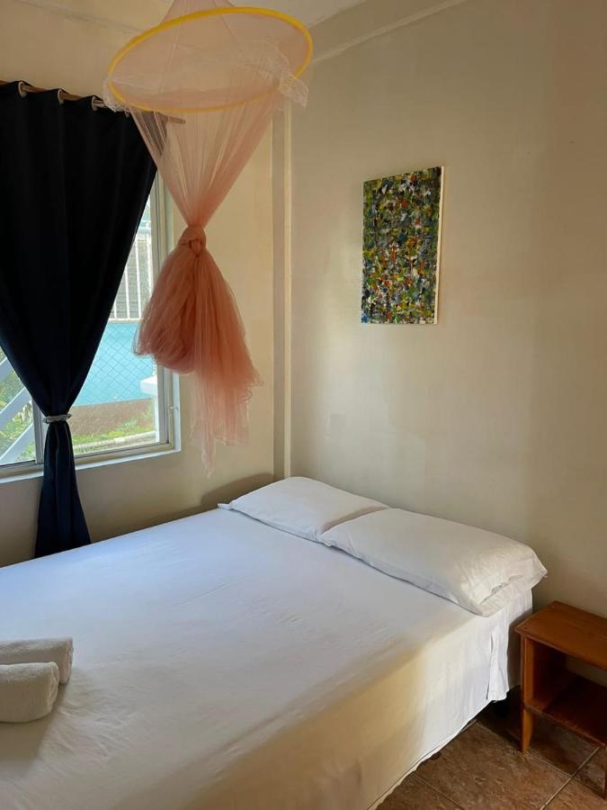 Christina'S Guest House Official Малий Кукурудзяний острів Екстер'єр фото