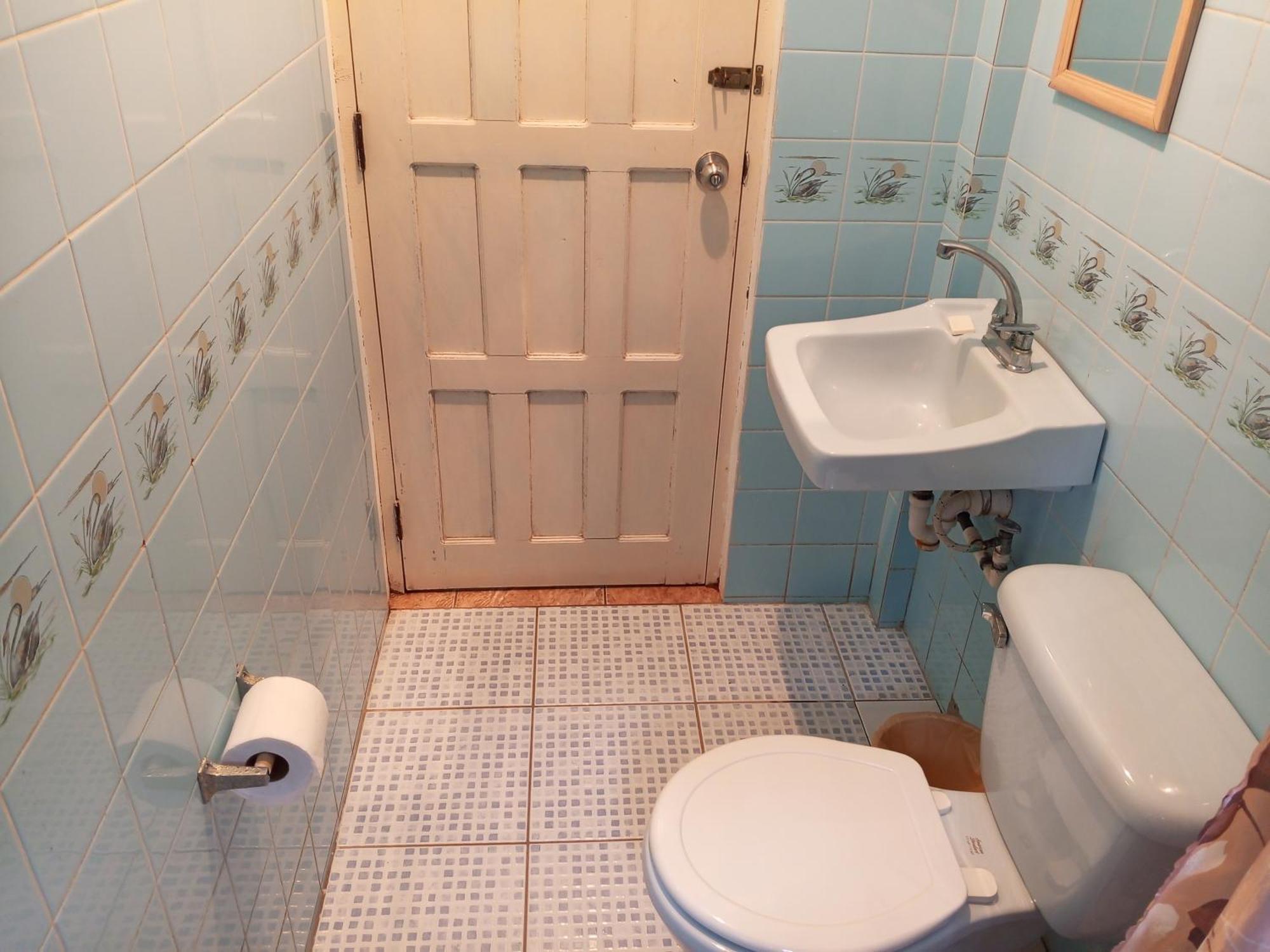 Christina'S Guest House Official Малий Кукурудзяний острів Екстер'єр фото